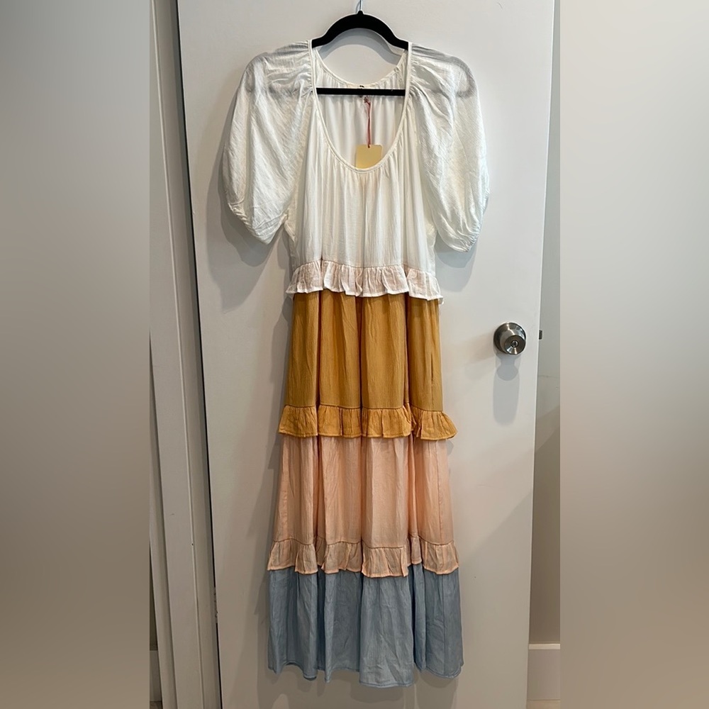 Entro maxi dress with ruffles